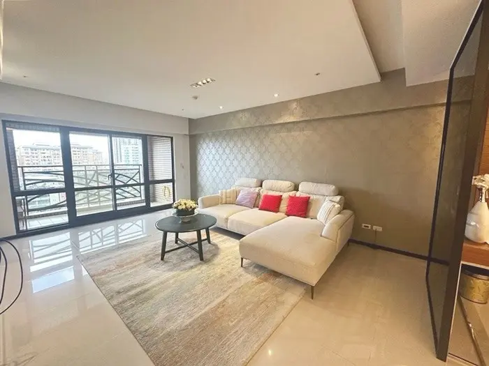 4 bedrooms apartment for rent in Songshan District, Taipei City | NT$ 148 000 | 35 ping slide 14