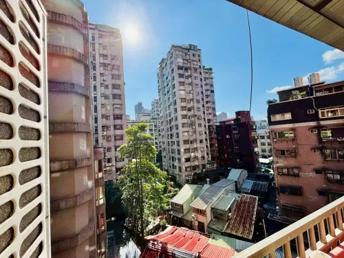 Apartment for rent TWD 70 000 - Section 2, Fuxing S Rd - 3 bedrooms