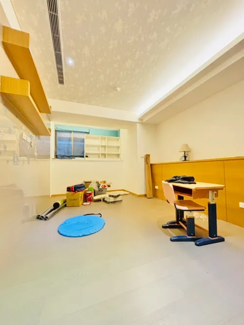 Apartment for rent TWD 70 000 - Section 2, Fuxing S Rd - 3 bedrooms