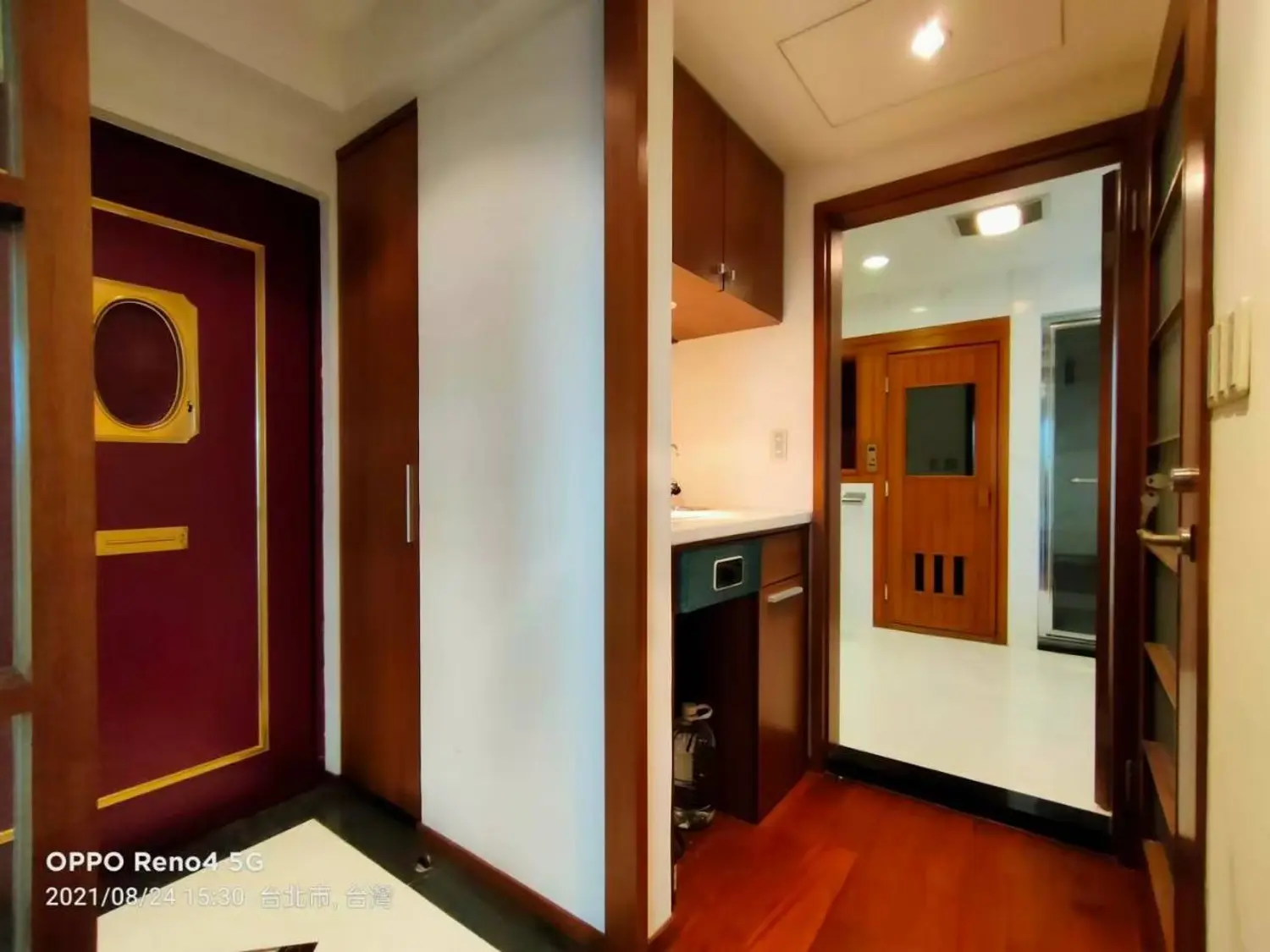 獨立套房 公寓 出租 TWD 38 000 - 15 坪 - 萬華區, 台北市 slide 1