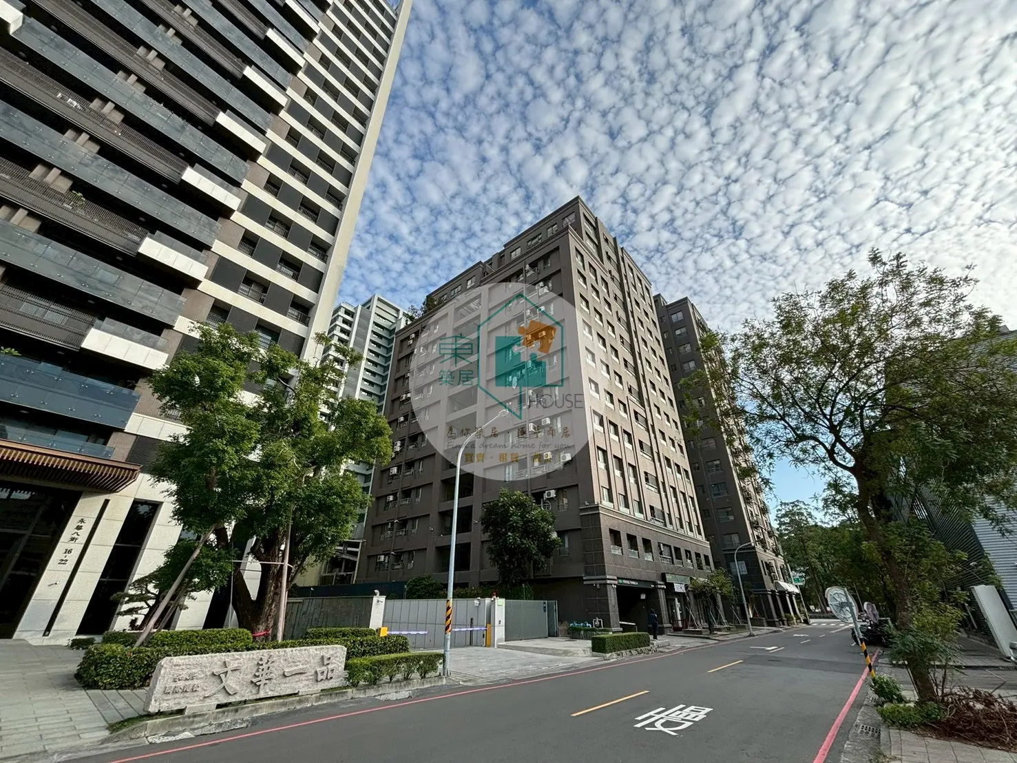 2 bedrooms apartment for sale in Anping District, Tainan City | TWD 6 990 000 | 14 ping slide 1