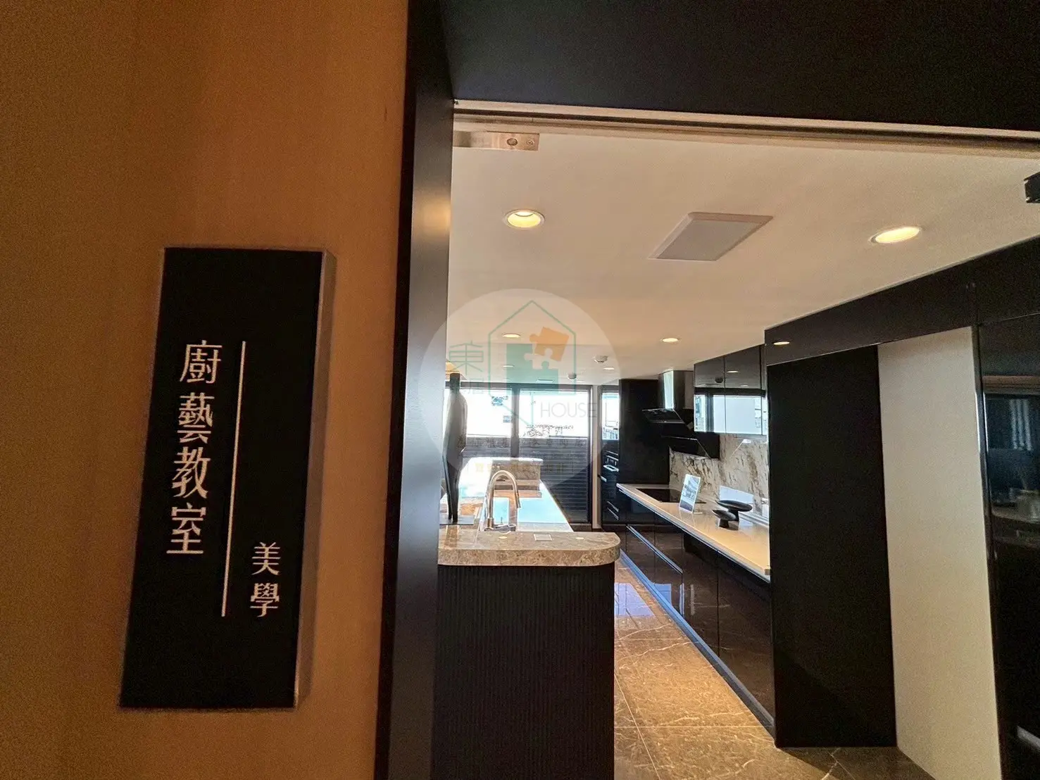 3 bedrooms apartment for sale in Annan District, Tainan City | TWD 11 660 000 | 20 ping slide 6