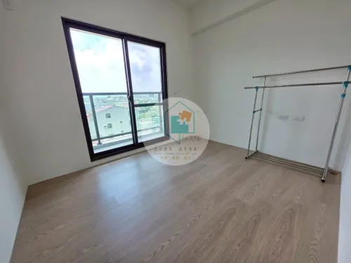 3 bedrooms apartment for sale in Anding District, Tainan City | TWD 11 990 000 | 22 ping slide 8