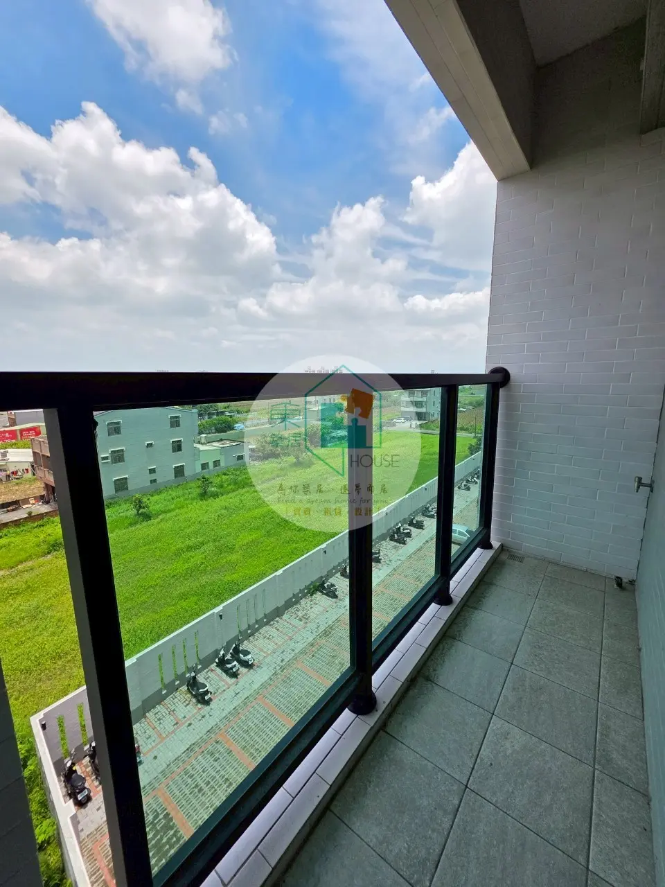 3 bedrooms apartment for sale in Anding District, Tainan City | TWD 11 990 000 | 22 ping slide 4