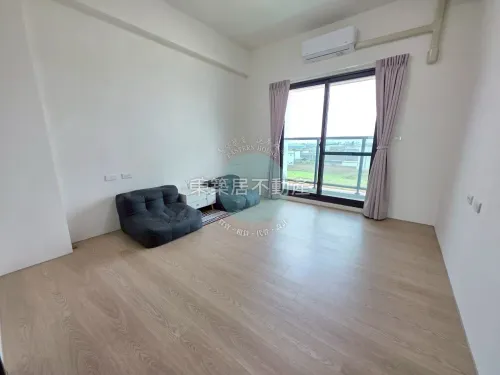 3 bedrooms apartment for rent in Anding District, Tainan City | NT$ 23 000 | 22 ping slide 4