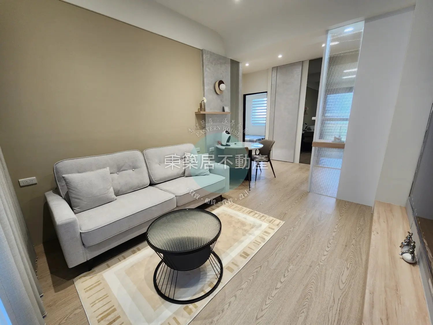 2 bedrooms apartment for rent in Anding District, Tainan City | NT$ 25 800 | 17 ping slide 2