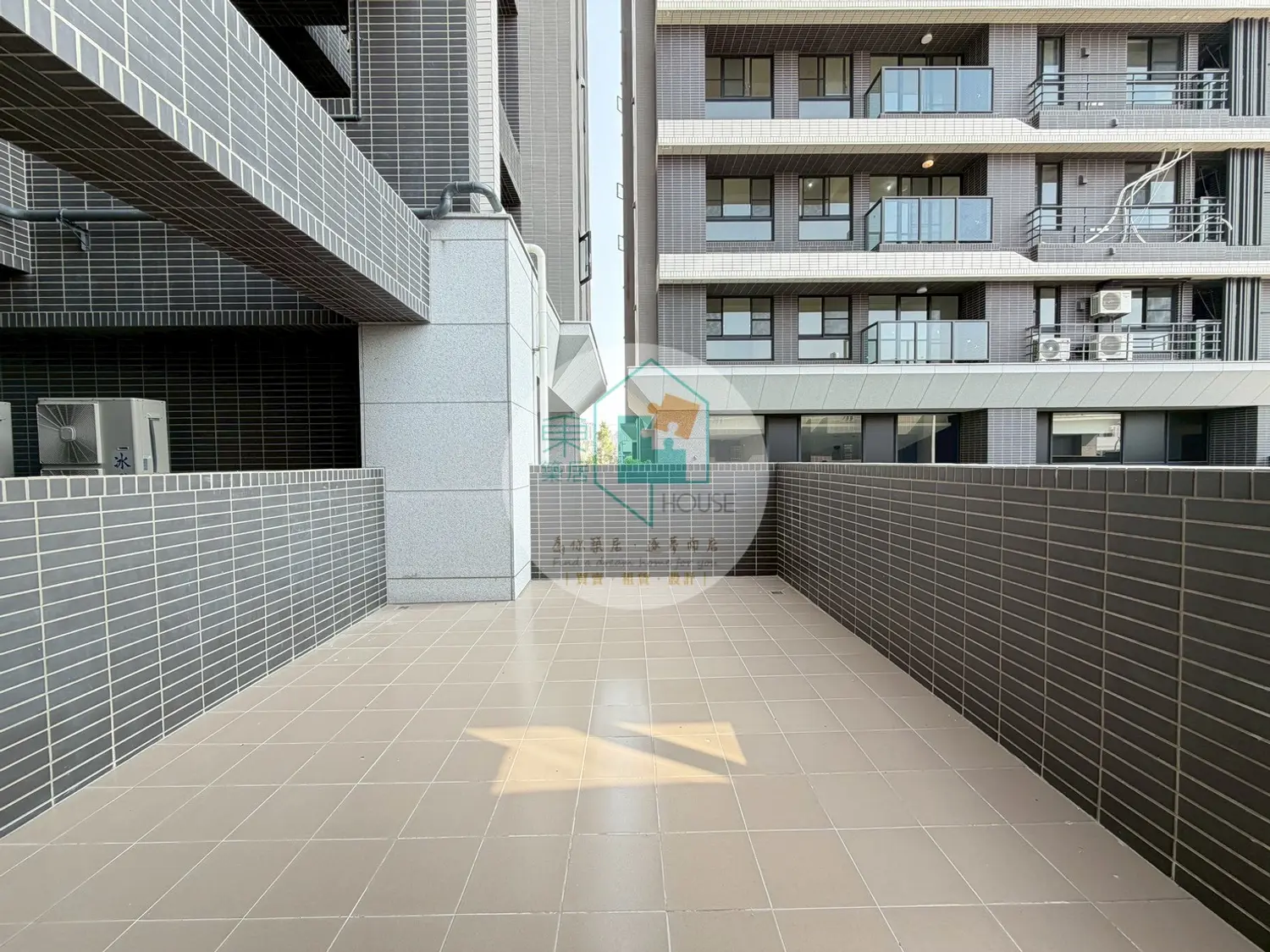 Studio apartment for rent TWD 31 000 - 19 ping - Annan District,Tainan City slide 9