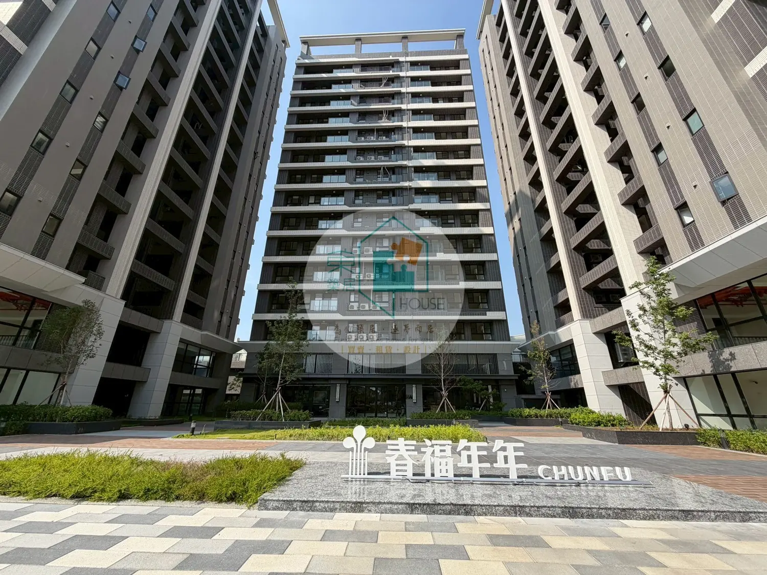 Studio apartment for rent TWD 31 000 - 19 ping - Annan District,Tainan City slide 1