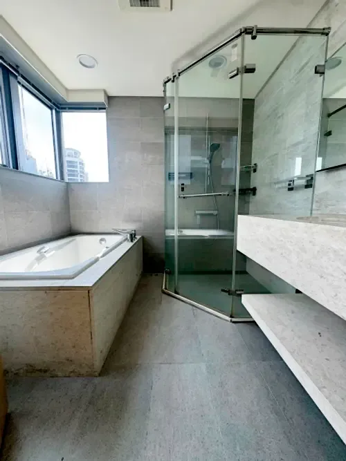 4 bedrooms apartment for rent in Zhongshan District, Taipei City | NT$ 185 000 | 68 ping slide 13