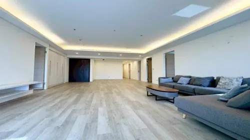4 bedrooms apartment for rent in Zhongshan District, Taipei City | NT$ 185 000 | 68 ping slide 1