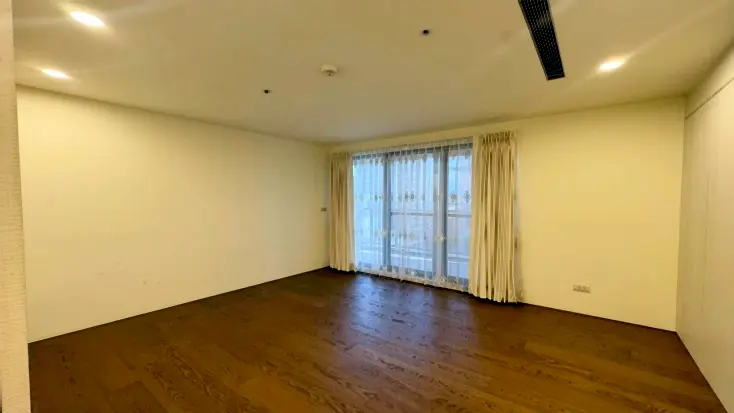 4 bedrooms apartment for rent in Zhongshan District, Taipei City | NT$ 185 000 | 68 ping slide 8