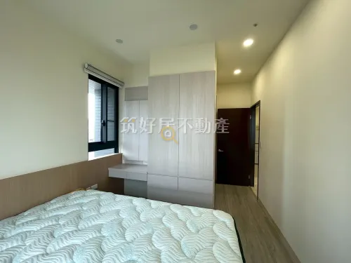 Apartment for rent TWD 32 800 - Section 2, Yonghua Road - 2 bedrooms