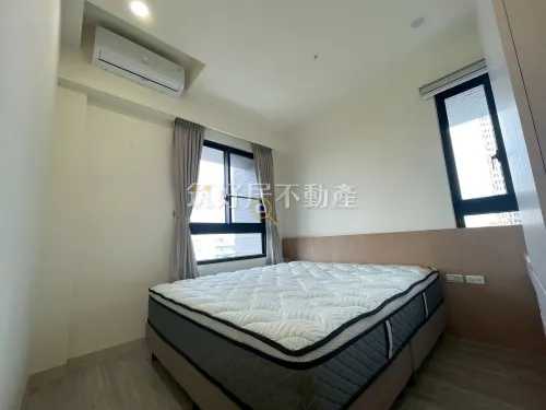 Apartment for rent TWD 32 800 - Section 2, Yonghua Road - 2 bedrooms