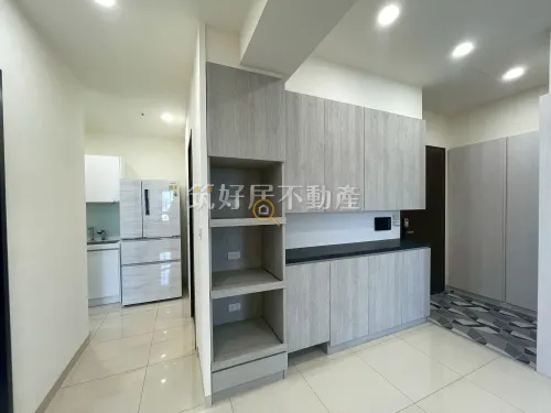 Apartment for rent TWD 32 800 - Section 2, Yonghua Road - 2 bedrooms