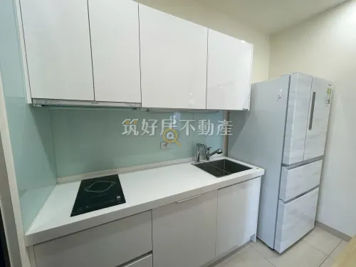 Apartment for rent TWD 32 800 - Section 2, Yonghua Road - 2 bedrooms