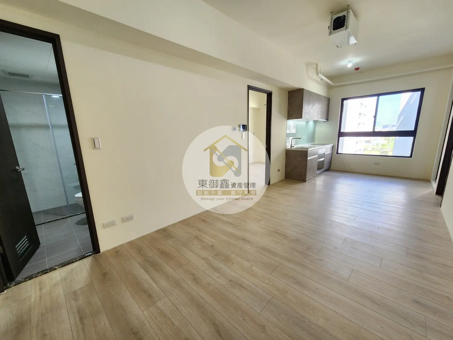 3 bedrooms apartment for sale TWD 13 180 000 - 16 ping - East District,Tainan City slide 4