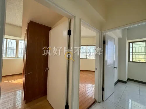 3 bedrooms apartment for sale TWD 13 880 000 - 27 ping - East District, Tainan City slide 5