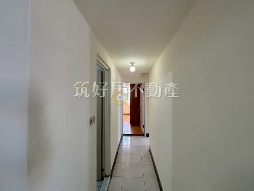 3 bedrooms apartment for sale TWD 13 880 000 - 27 ping - East District, Tainan City slide 4