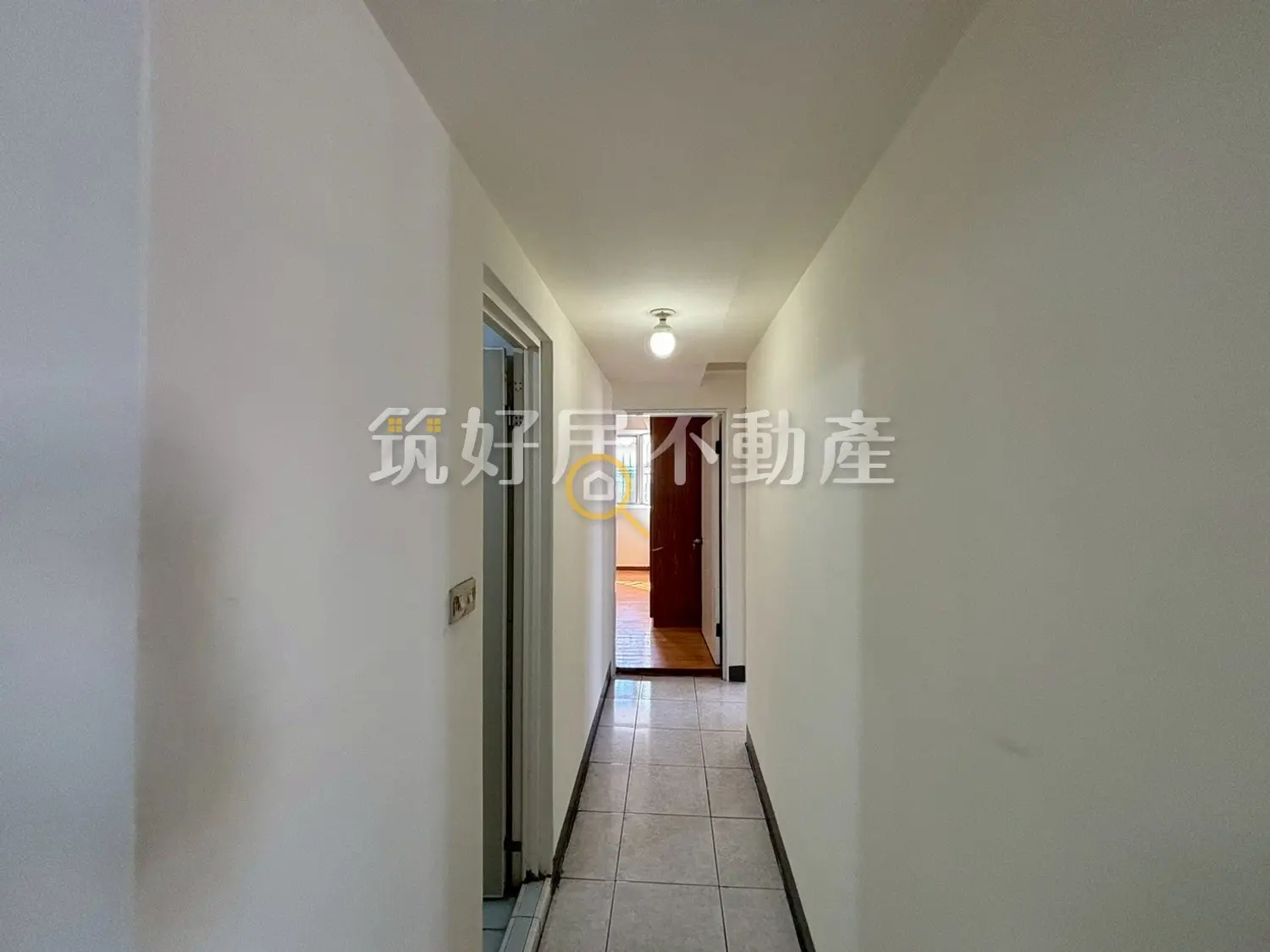 3 bedrooms apartment for sale TWD 13 880 000 - 27 ping - East District, Tainan City slide 4