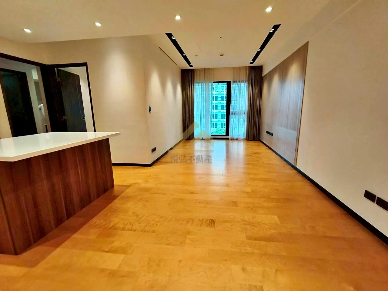 3 bedrooms apartment for rent in Daan District, Taipei City | NT$ 122 000 | 31 ping slide 0
