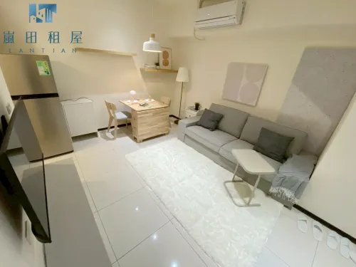 2 bedrooms apartment for rent in Qingshui District, Taichung City | NT$ 20 000 | 16 ping slide 2