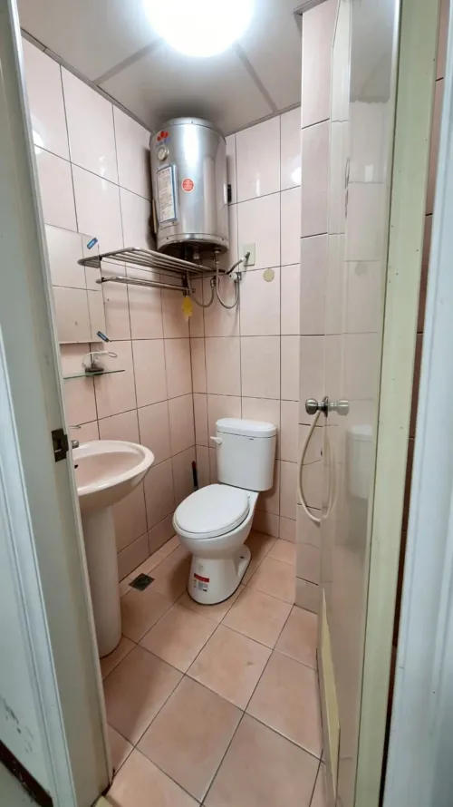 Room for rent NT$ 5 500 - Fuxing Road - 2 bedrooms