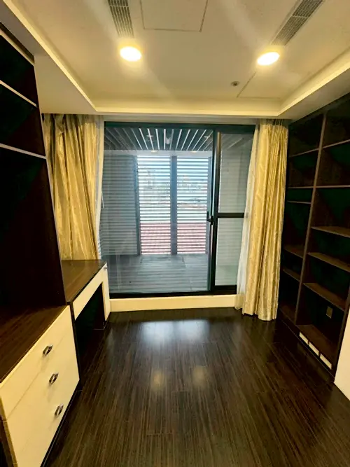 2 bedrooms apartment for rent in Zhongzheng District, Taipei City | NT$ 135 000 | 37 ping slide 7