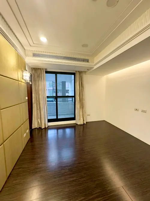 2 bedrooms apartment for rent in Zhongzheng District, Taipei City | NT$ 135 000 | 37 ping slide 8