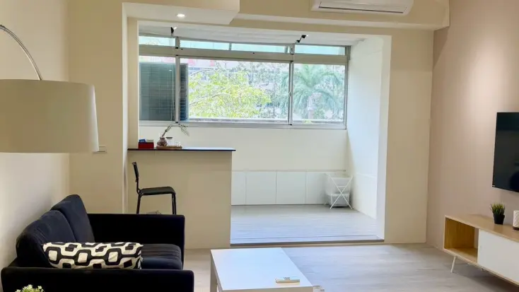 Studio apartment for rent in Daan District, Taipei City | NT$ 38 000 | 12 ping slide 2