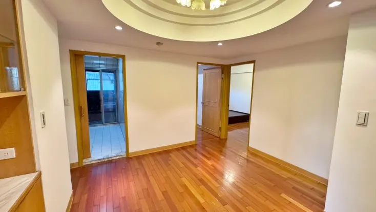 4 bedrooms apartment for rent in Daan District, Taipei City | NT$ 80 000 | 37 ping slide 11