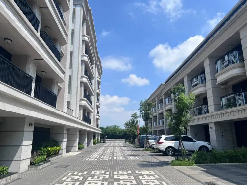 2 bedrooms apartment for rent in Taibao City, Chiayi County | NT$ 32 000 | 20 ping slide 11