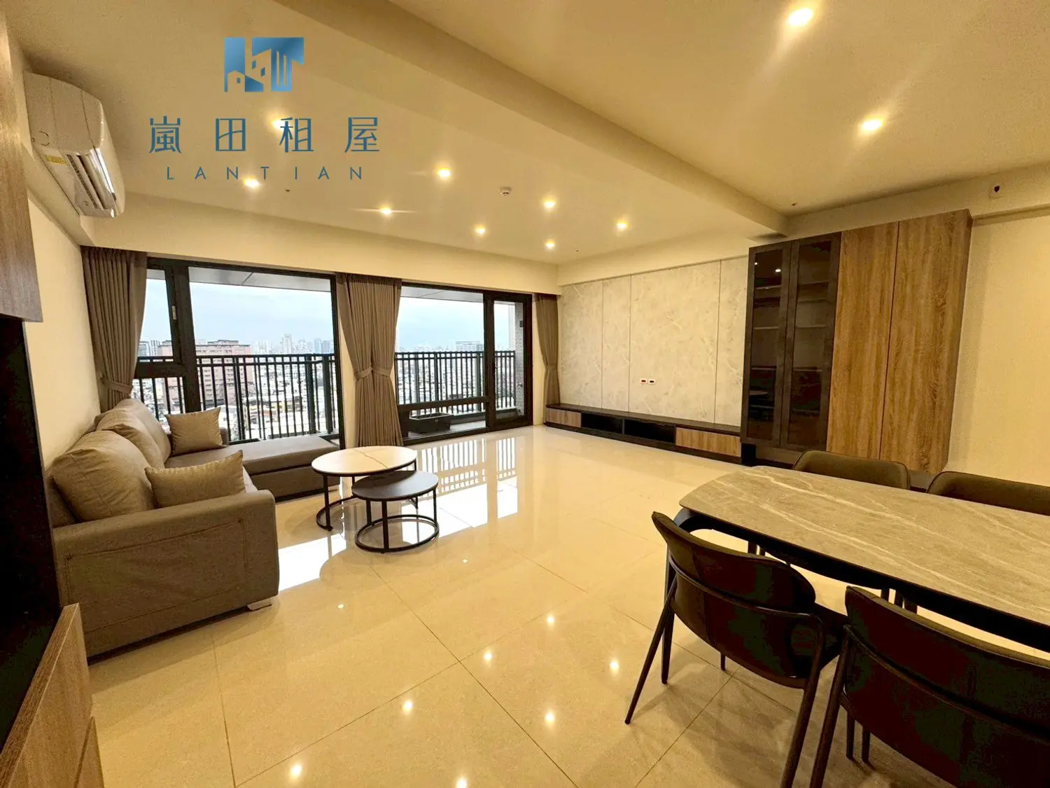 3 bedrooms apartment for rent TWD 60 000 - 36 ping - Xitun District,Taichung City slide 0