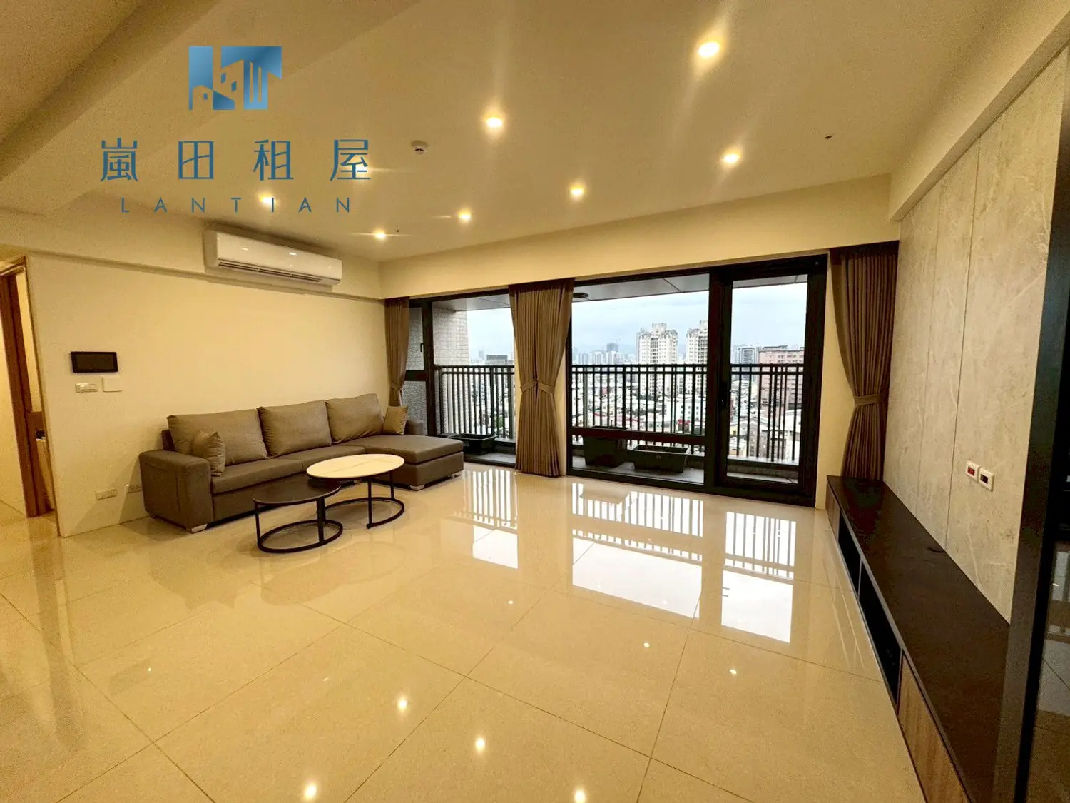 3 bedrooms apartment for rent TWD 60 000 - 36 ping - Xitun District,Taichung City slide 2