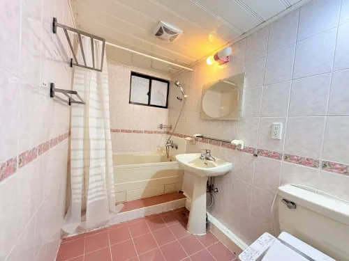 Apartment for sale TWD 51 800 000 - Section 5, Nanjing East Road - 3 bedrooms