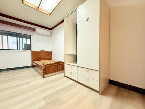 Apartment for sale TWD 51 800 000 - Section 5, Nanjing East Road - 3 bedrooms