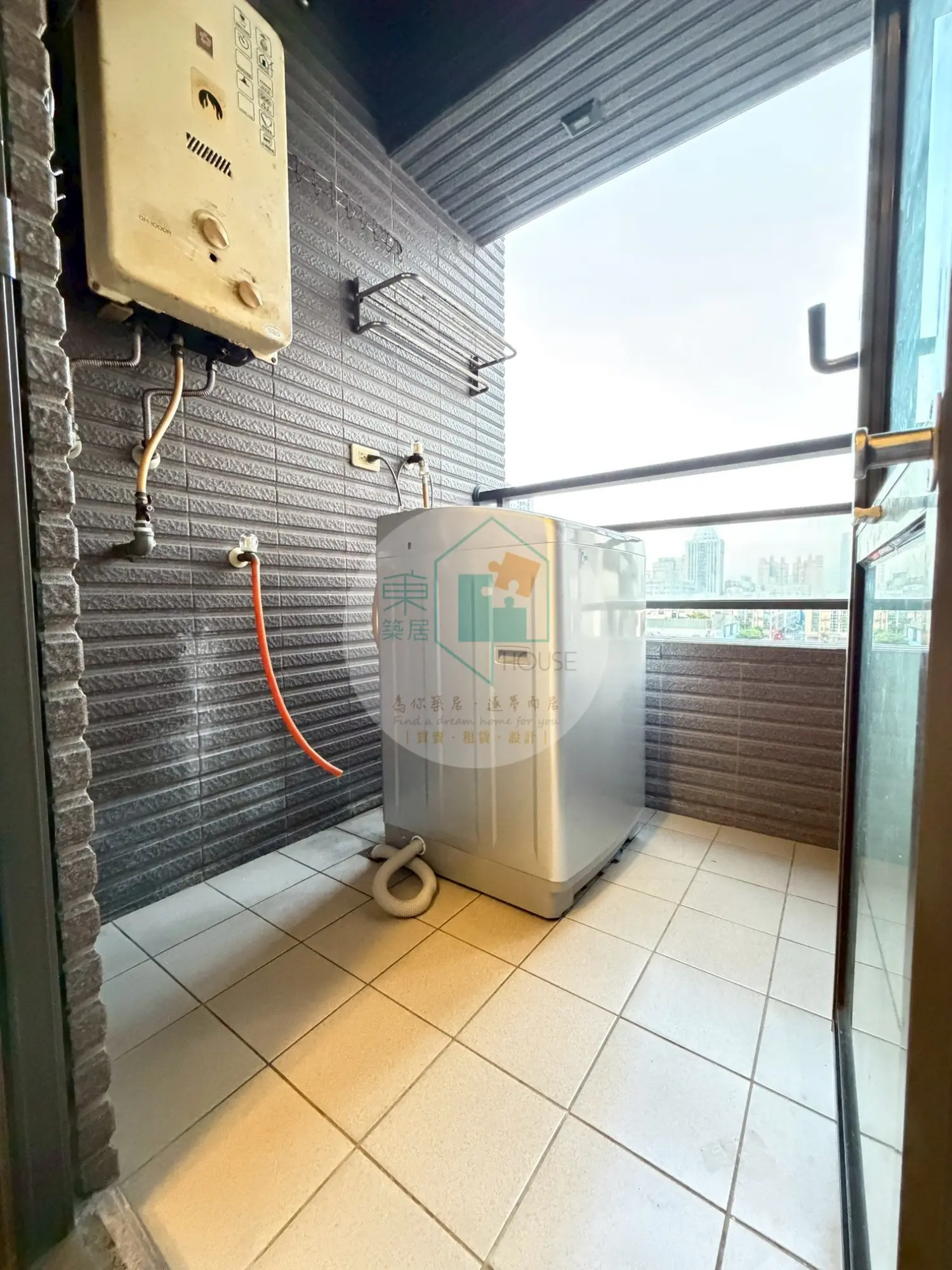 2 bedrooms apartment for sale in Anping District, Tainan City | TWD 6 990 000 | 14 ping slide 17