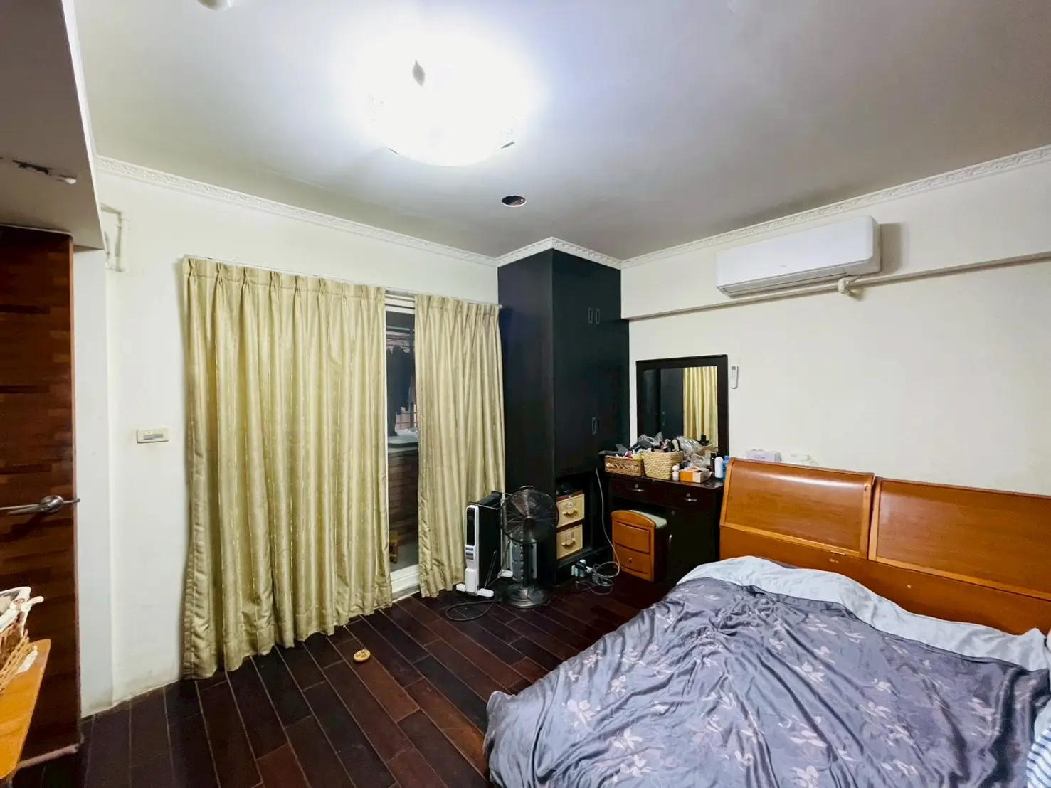 4 bedrooms apartment for sale in Songshan District, Taipei City | TWD 45 880 000 | 35 ping slide 10