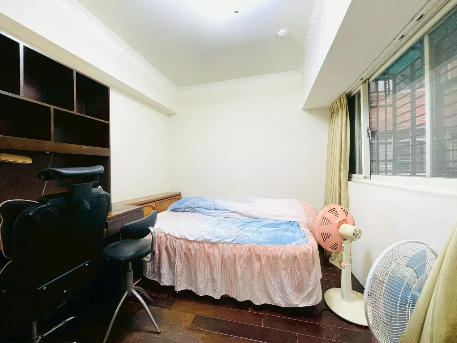 4 bedrooms apartment for sale in Songshan District, Taipei City | TWD 45 880 000 | 35 ping slide 11
