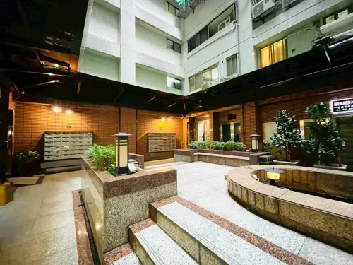 4 bedrooms apartment for sale in Songshan District, Taipei City | TWD 45 880 000 | 35 ping slide 13