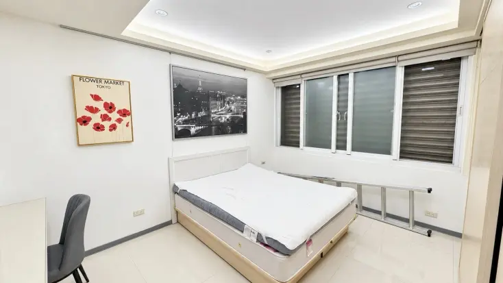 4 bedrooms apartment for rent in Xinyi District, Taipei City | NT$ 48 000 | 27 ping slide 12