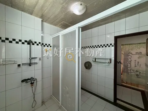 4 bedrooms townhouse for sale TWD 15 990 000 - 59 ping - Hunei District, Kaohsiung City slide 17