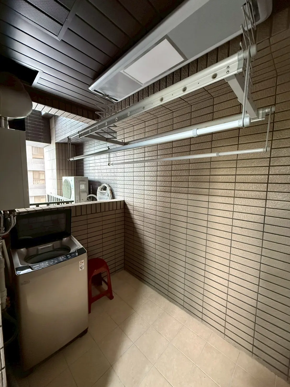 3 bedrooms apartment for rent in Gueiren District, Tainan City | NT$ 25 000 | 26 ping slide 9