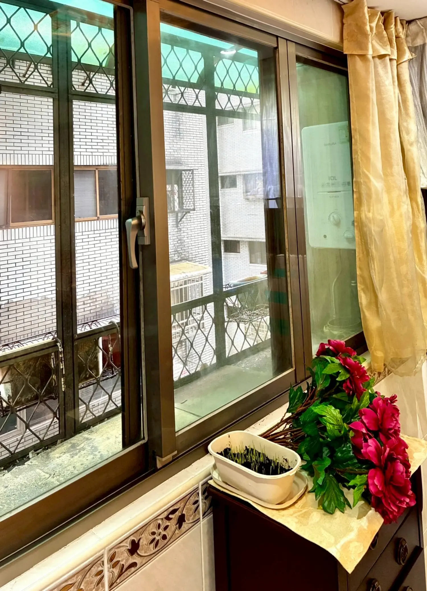 Studio apartment for sale TWD 10 880 000 - 8 ping - Taipei City,Songshan District slide 4