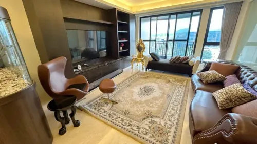 4 bedrooms apartment for rent in Neihu District, Taipei City | NT$ 100 000 | 58 ping slide 1