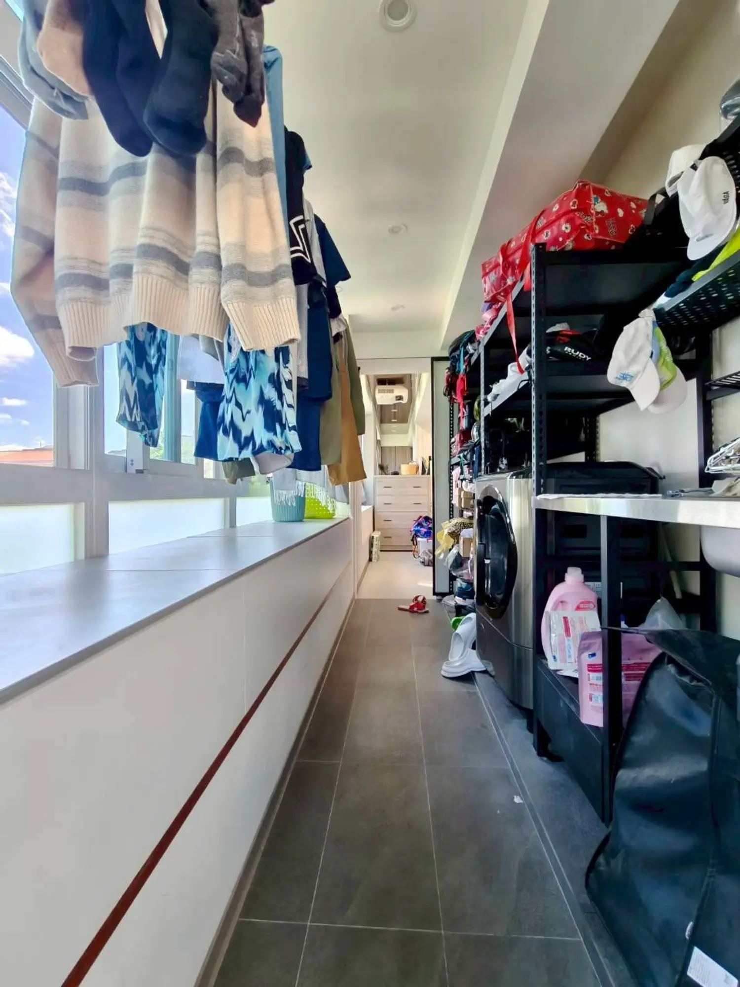 3 bedrooms apartment for sale TWD 56 800 000 - 31 ping - Songshan District,Taipei City slide 5