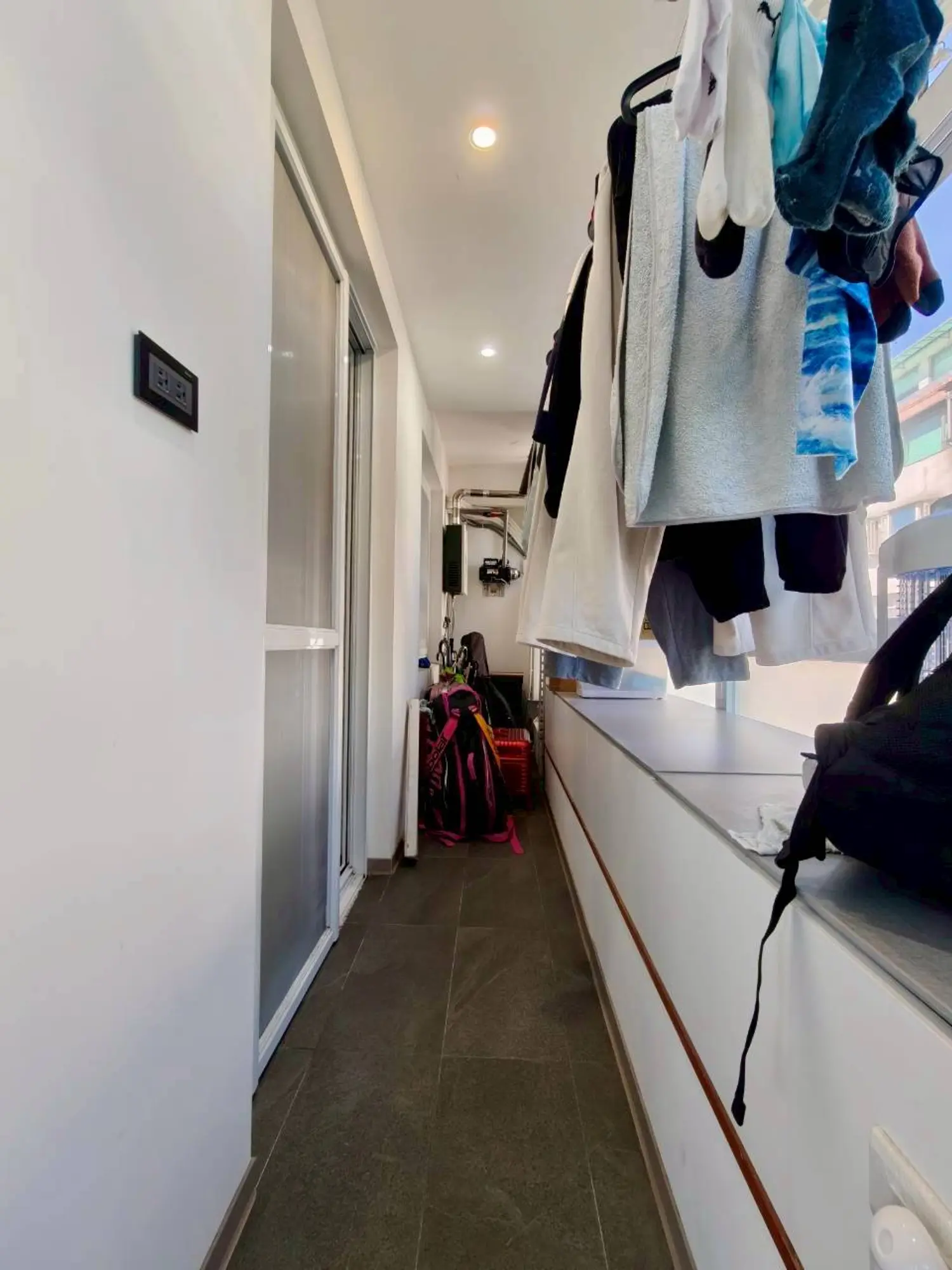 3 bedrooms apartment for sale TWD 56 800 000 - 31 ping - Songshan District,Taipei City slide 6