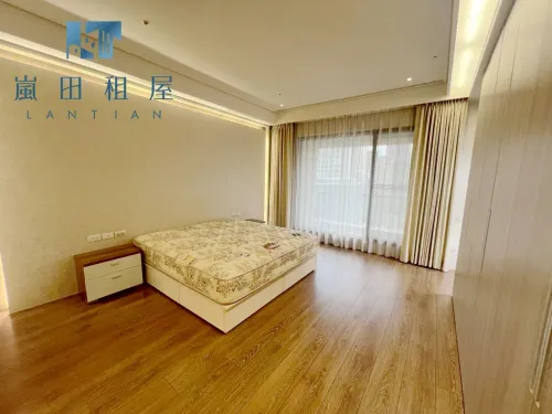 Apartment for rent TWD 80 000 - Section 1, Huizhong Rd - 3 bedrooms