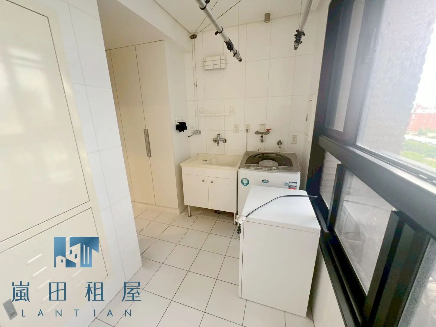3 bedrooms apartment for rent in Xitun District, Taichung City | TWD 80 000 | 51 ping slide 14