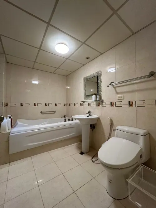 公寓 出租 TWD 22 000 - 八德路四段 - 3 房