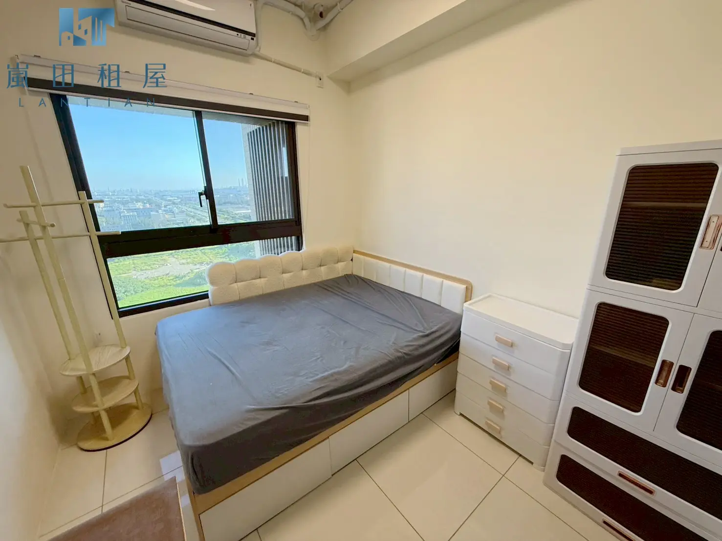 2 bedrooms apartment for rent in Wuqi District, Taichung City | NT$ 20 000 | 21 ping slide 5